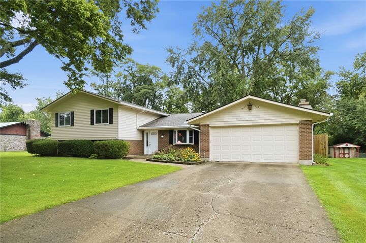 Property Photo:  8919 Deep Forest Lane  OH 45458 