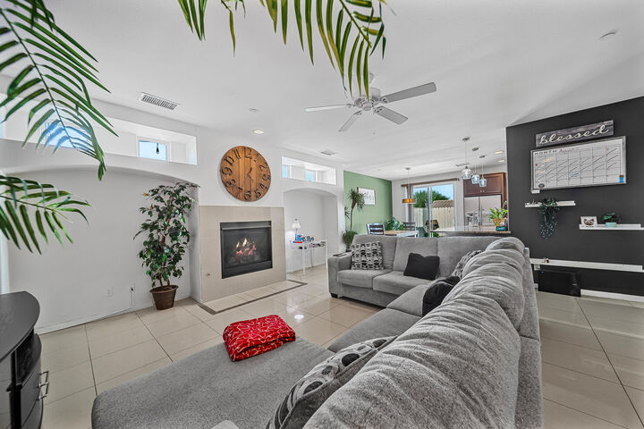 Property Photo: 52520 Avenida Herrera CA 92253