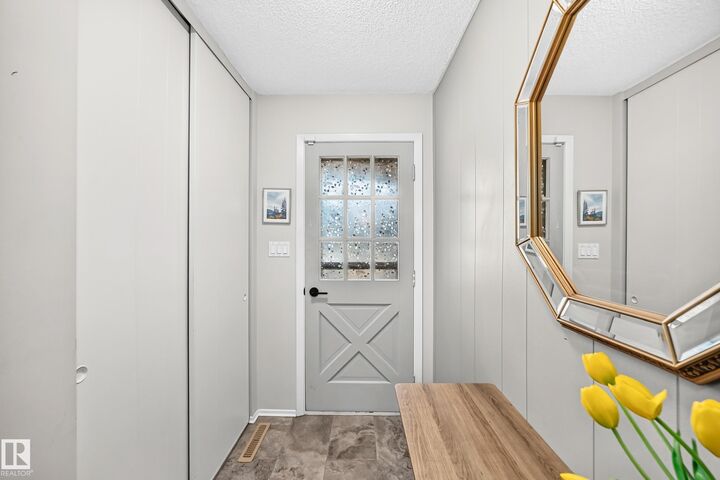 Property Photo:  3516 117A Street NW  AB T6J 1V4 