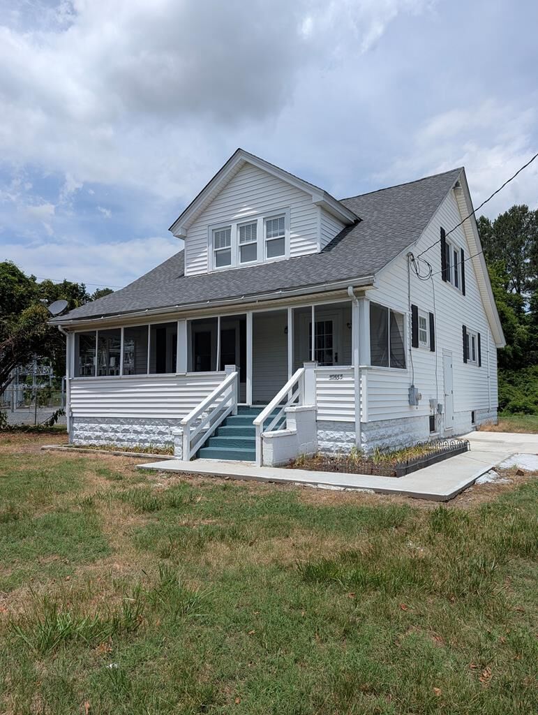 Property Photo:  32533 Chincoteague Rd  VA 23415 