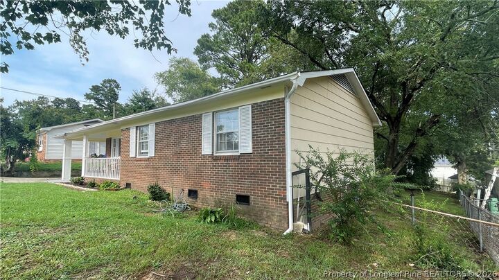Property Photo:  2615 Dinsmore Drive  NC 28306 