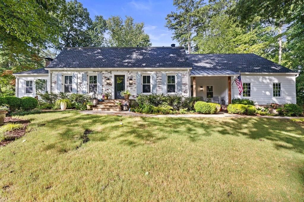 Property Photo:  1826 Forest Springs Court  GA 30338 