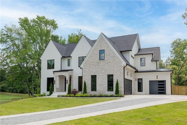 Property Photo: 290 Christopher Robin Road GA 30005