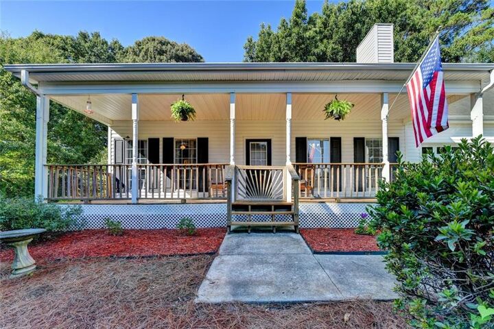 Property Photo:  85 Cypress Place  GA 30680 