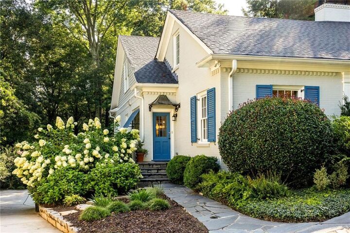 Property Photo: 373 Glenn Circle GA 30030