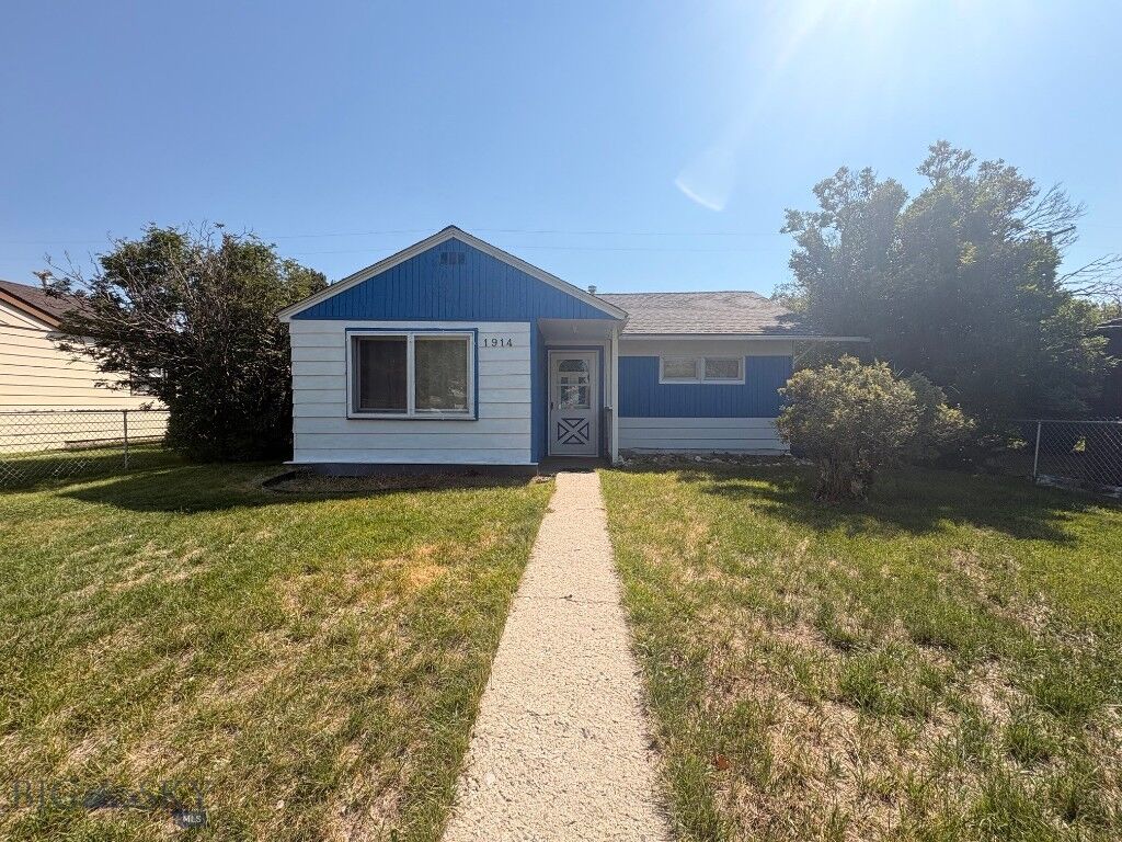 Property Photo:  1914 Monroe  MT 59701 