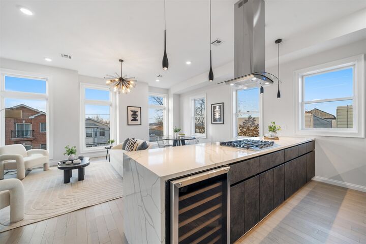Property Photo:  272 Terrace Ave 2  NJ 07307 