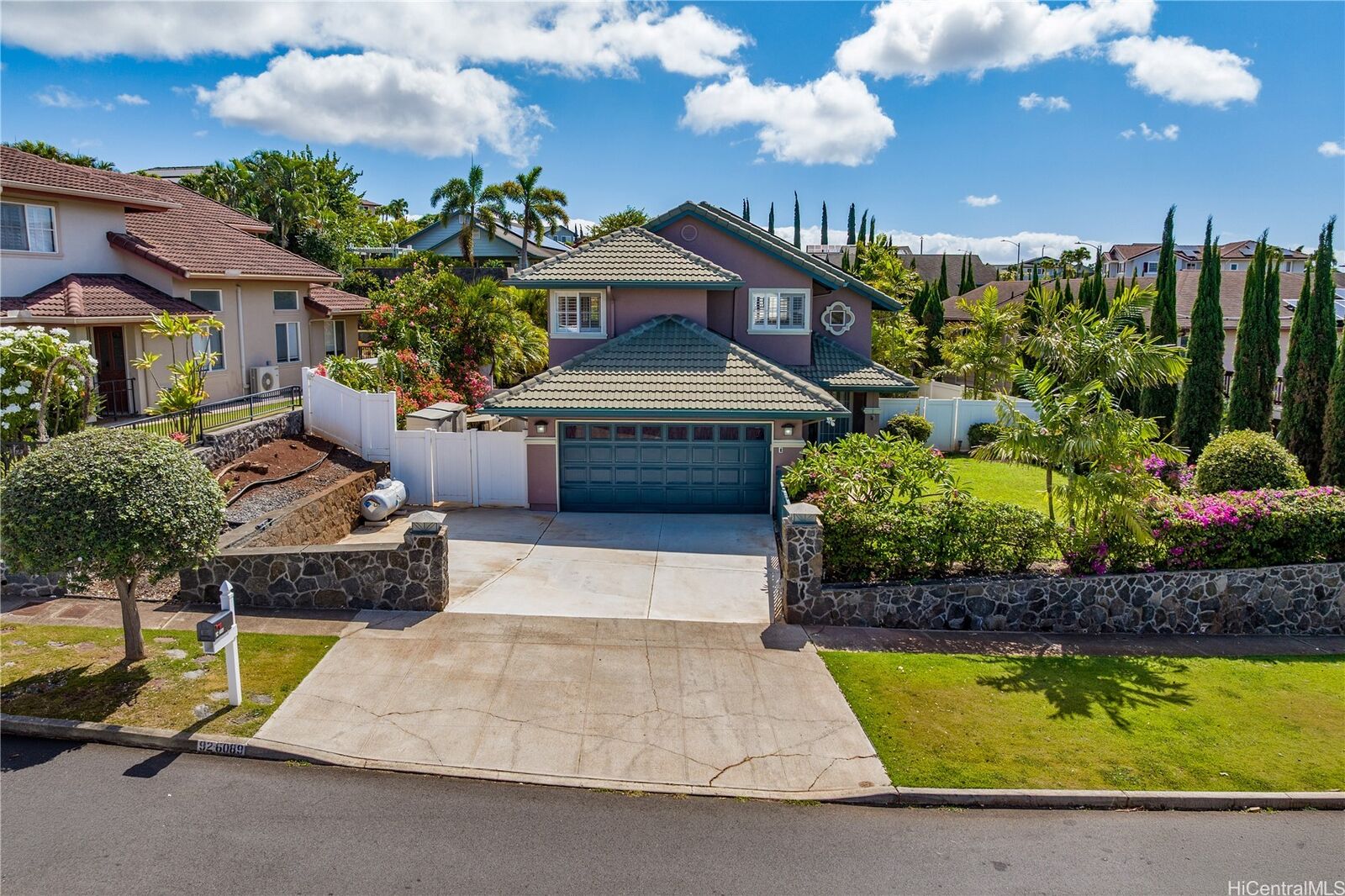 Property Photo: 92-6089 Puapake Street HI 96707