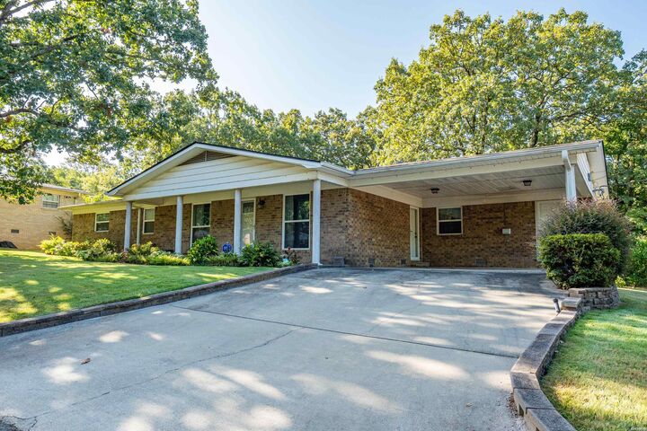 Property Photo:  111 Ironwood Street  AR 71913 