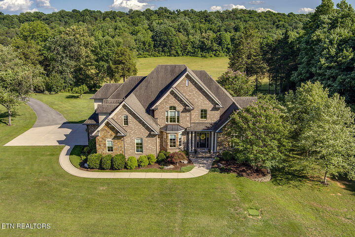 Property Photo:  1040 Smith Valley Rd  TN 37772 