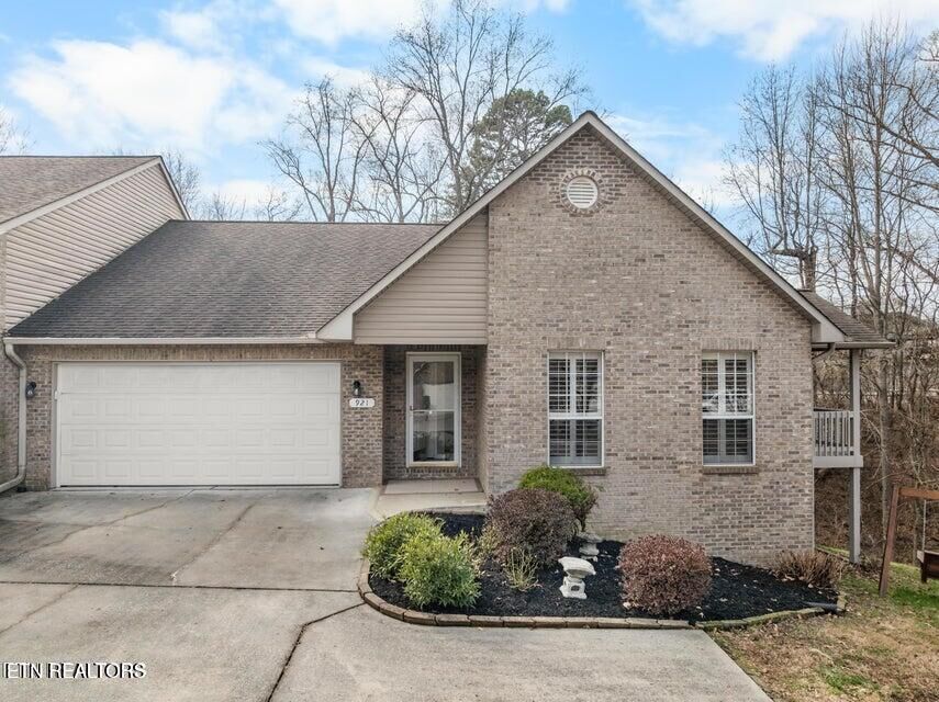 Property Photo: 921 Mercer Drive TN 37801