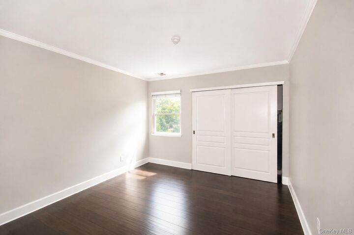 Property Photo:  31 Vista Drive N  NY 11949 