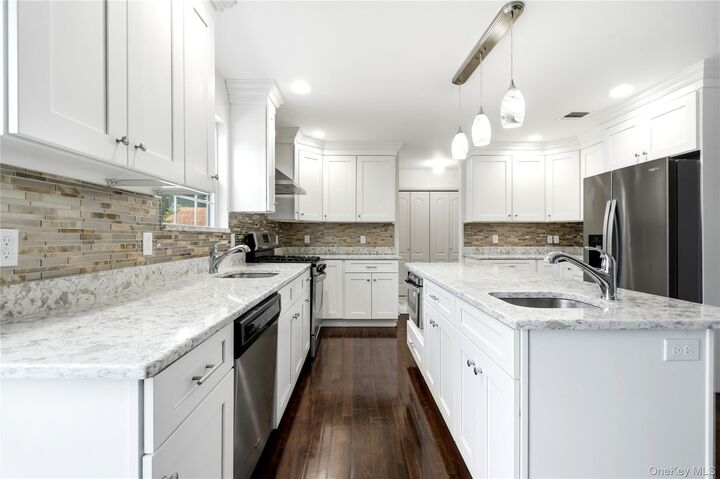Property Photo:  59 Southard Avenue  NY 11704 