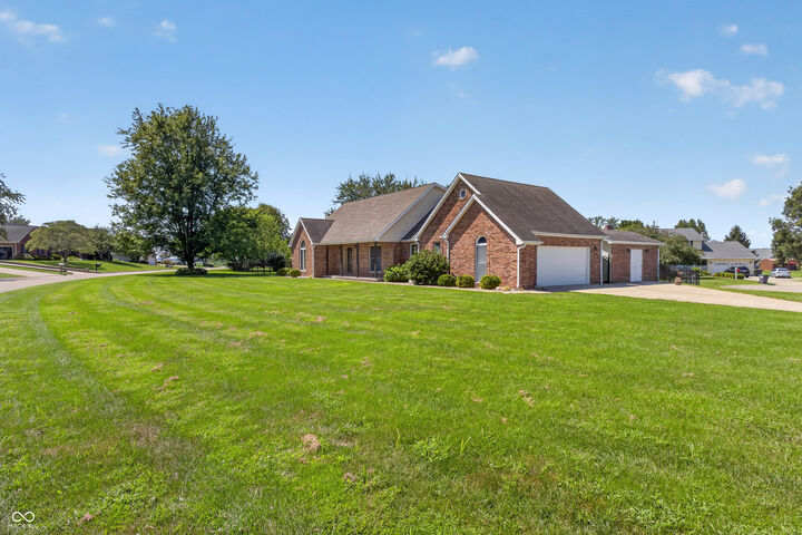 Property Photo: 8576 Wickersham Way IN 47274