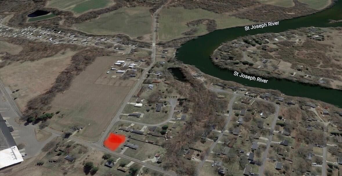 Property Photo:  2022 Pipestone Road  MI 49022 