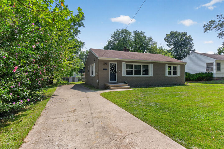 Property Photo:  505 Colfax Street  MI 49203 