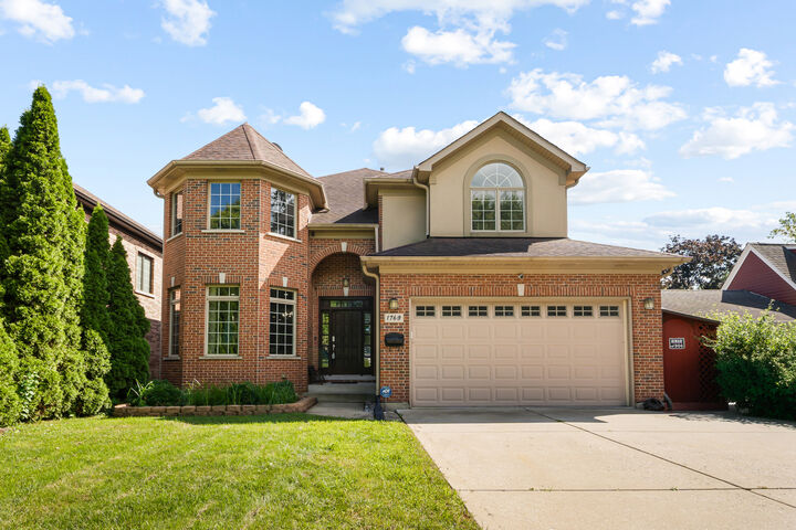 Property Photo: 1769 Morse Avenue IL 60018