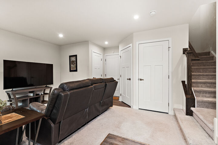 Property Photo:  15607 Alice Mae Court  IL 60462 