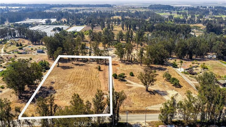 Property Photo:  55 Driftwood Canyon  CA 93444 