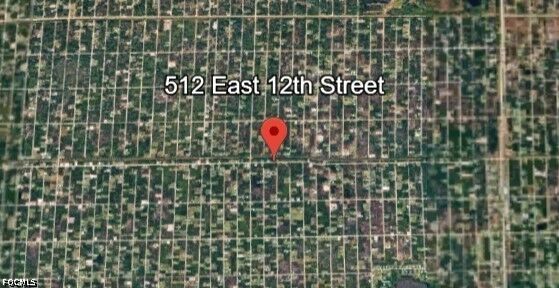 Property Photo: 512 E 12th Street FL 33972