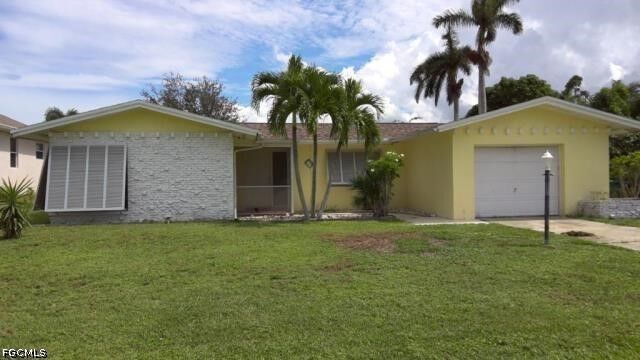 Property Photo:  5365 Delano Court  FL 33904 
