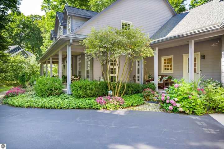 Property Photo:  11511 Mountain Woods Drive  MI 49683 