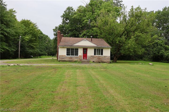 Property Photo:  2938 Som Center Road  OH 44094 