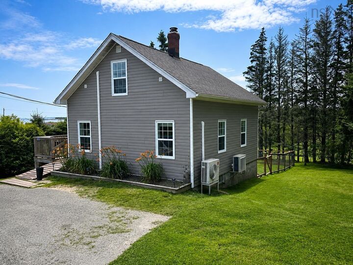 1833 Eastern Shore Road — photo 1