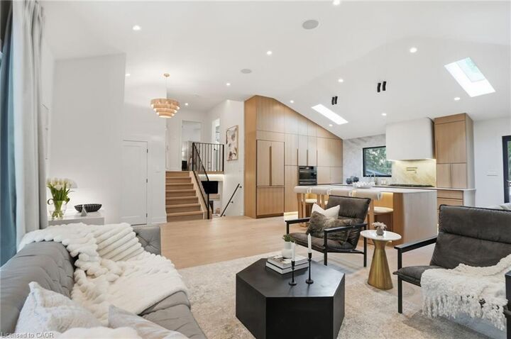 345 Rankin Drive — photo 1