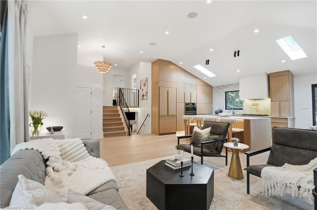 Property Photo: 345 Rankin Drive ON L7N 2B2