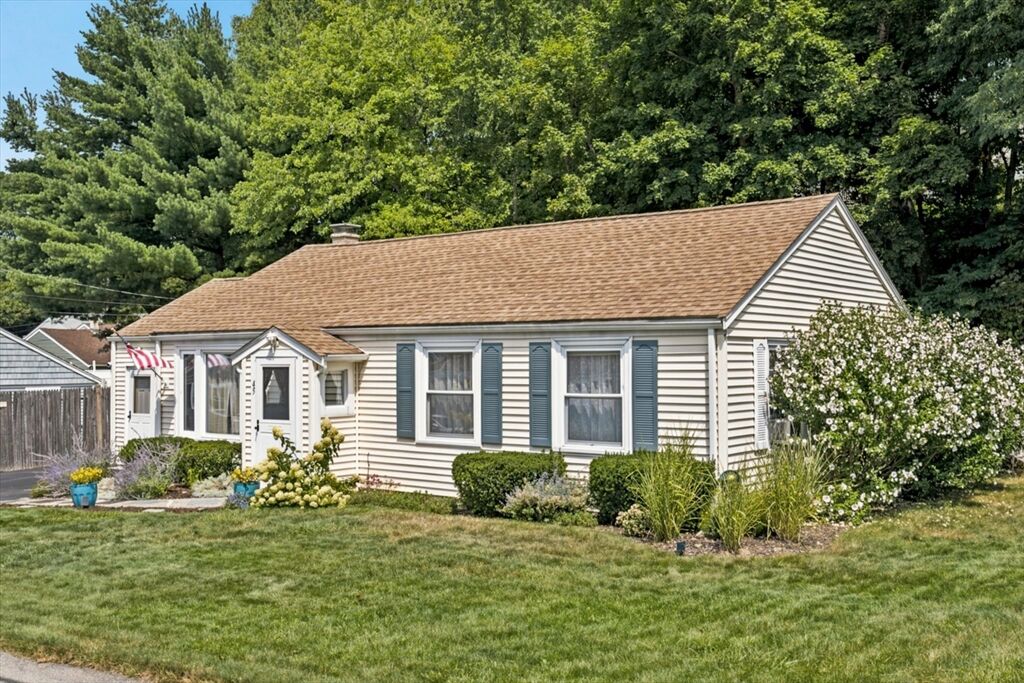 Property Photo:  45 Old Country Way  MA 02188 