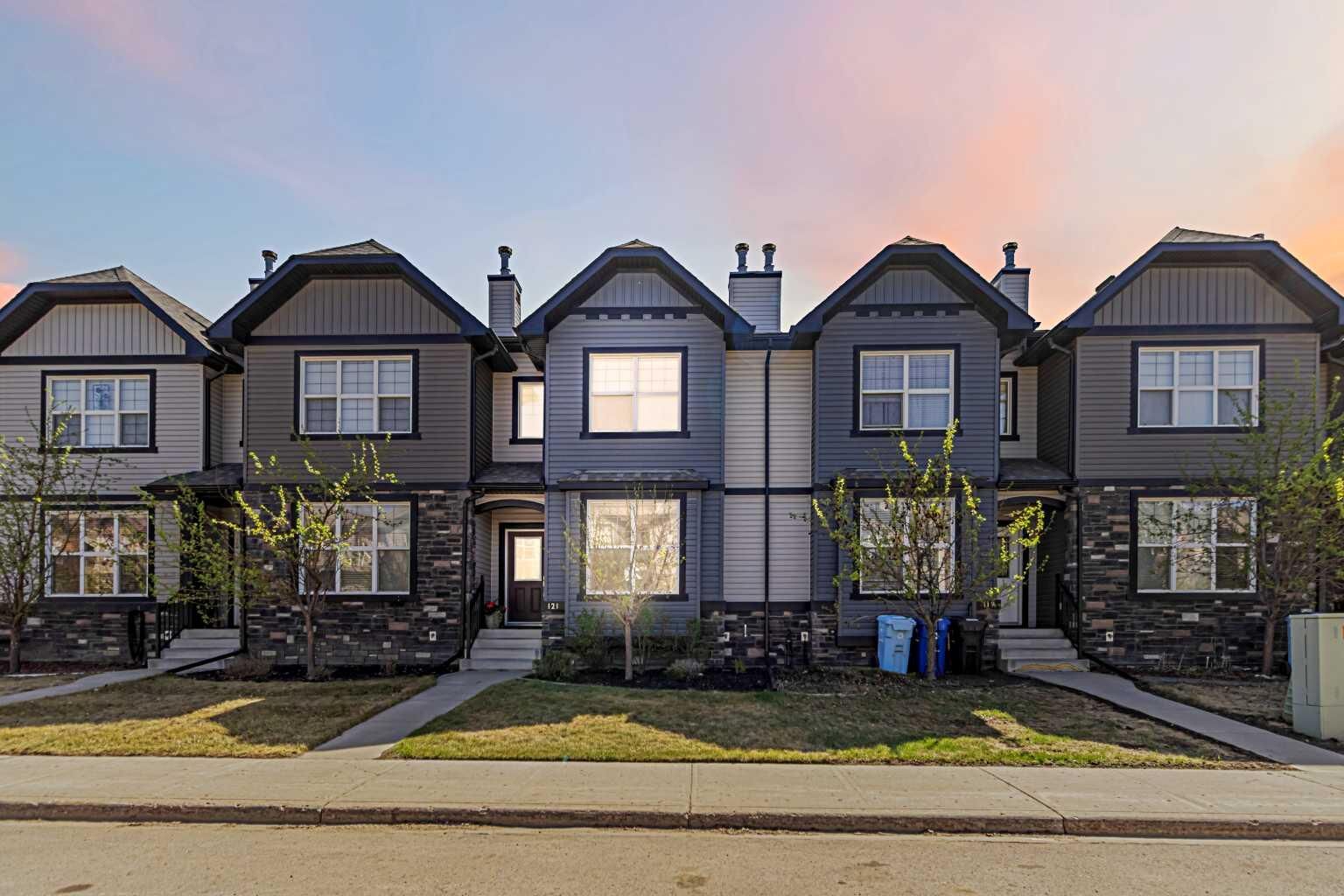 Property Photo:  121 Sandpiper Road  AB T9K 0L9 