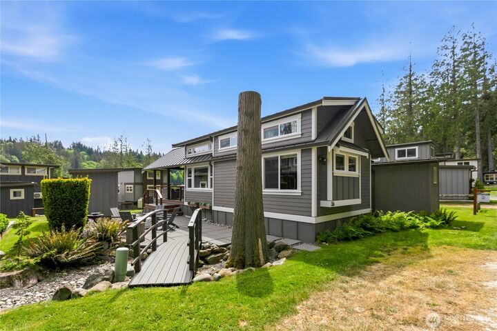 Property Photo:  990 S Lake Whatcom Boulevard 36  WA 98284 