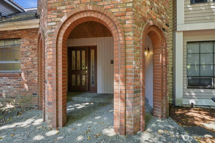 Property Photo:  14037  205th Avenue NE  WA 98077 