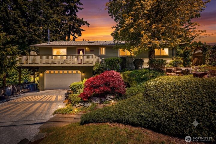 Property Photo:  3046  Glenhaven Drive  WA 98284 