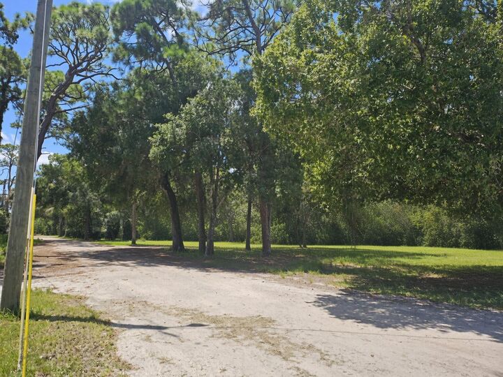 Property Photo:  4921 Edwards Road  FL 34981 