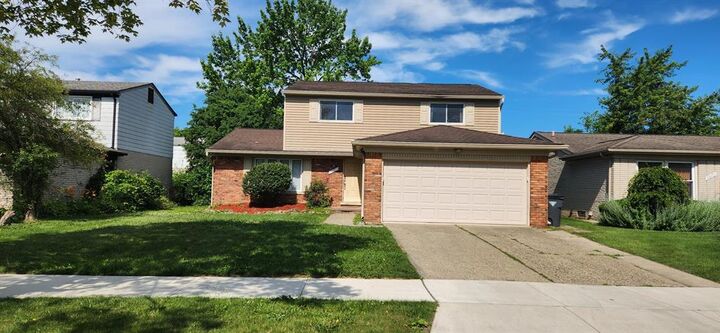 Property Photo: 26061 Marlowe Place MI 48237