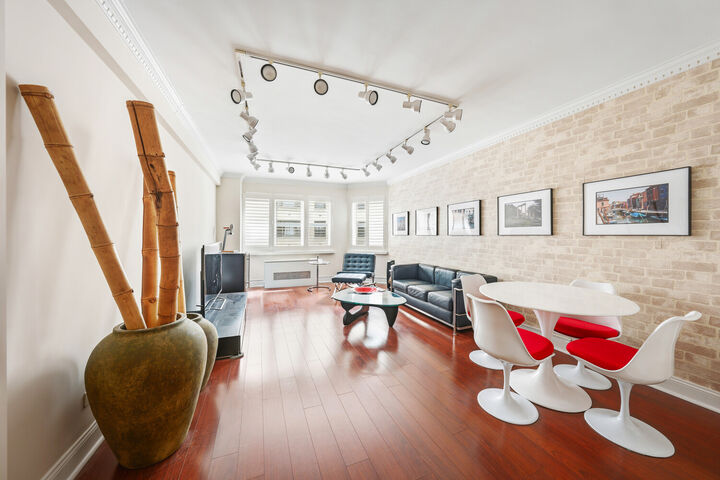 Property Photo:  80 Park Avenue 5D  NY 10016 