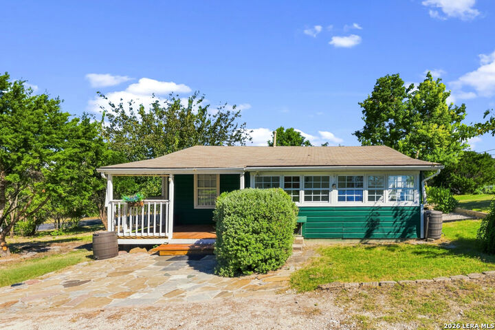 Property Photo:  103 Lariat Dr  TX 78006 