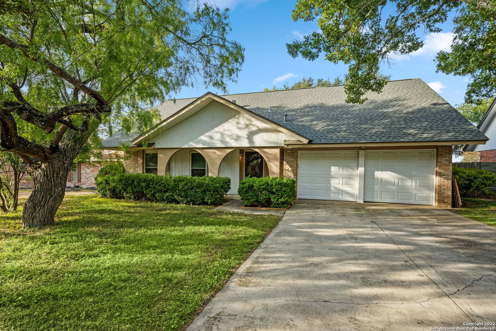 Property Photo:  4206 Burnt Rdg  TX 78217 
