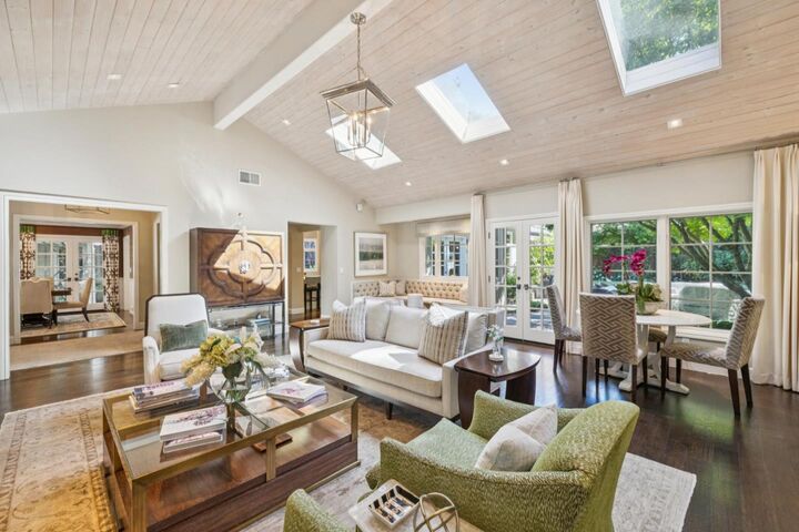 Property Photo:  1275 San Mateo Drive  CA 94025 