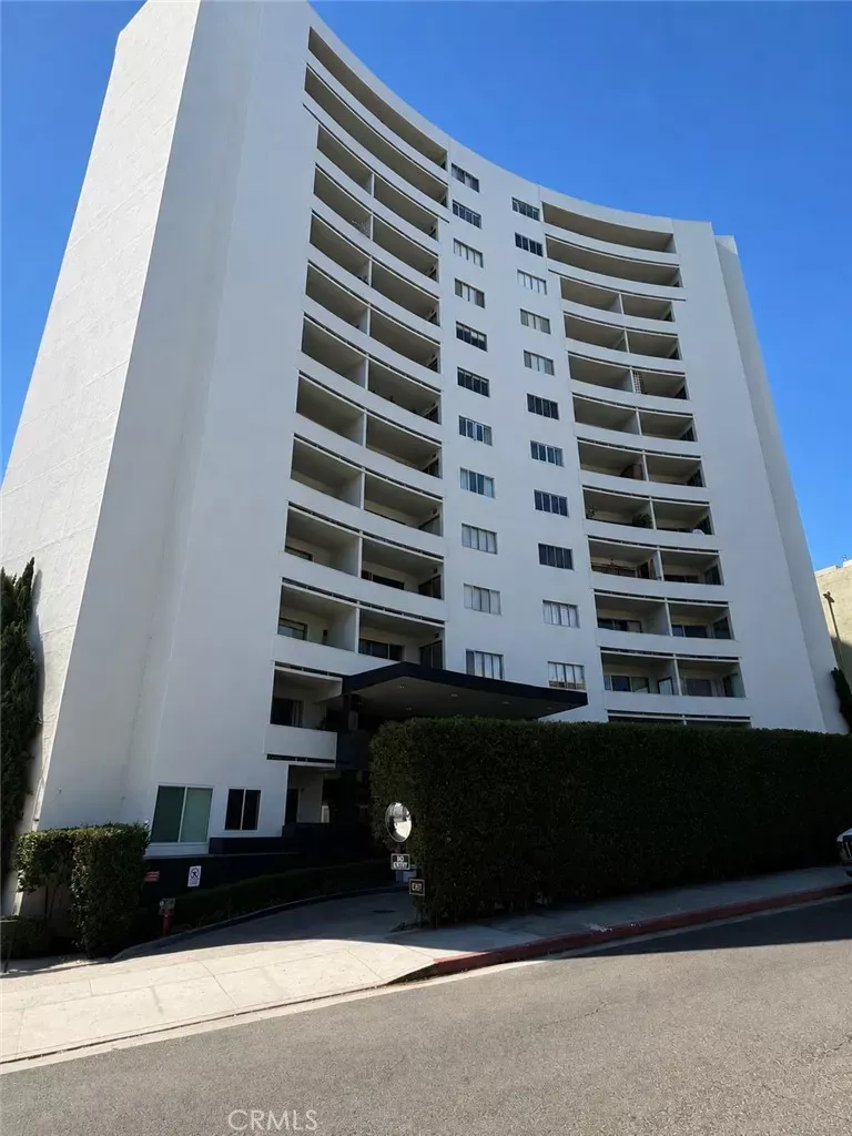 Property Photo: 7250 Franklin 310 CA 90046