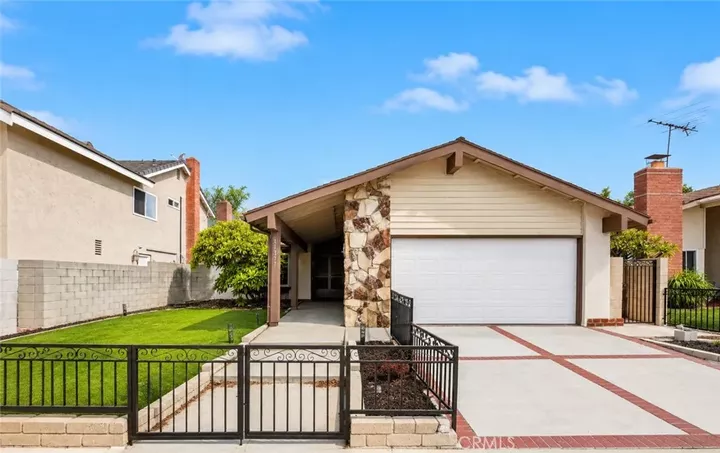 Property Photo:  11377 Madeira  CA 90630 