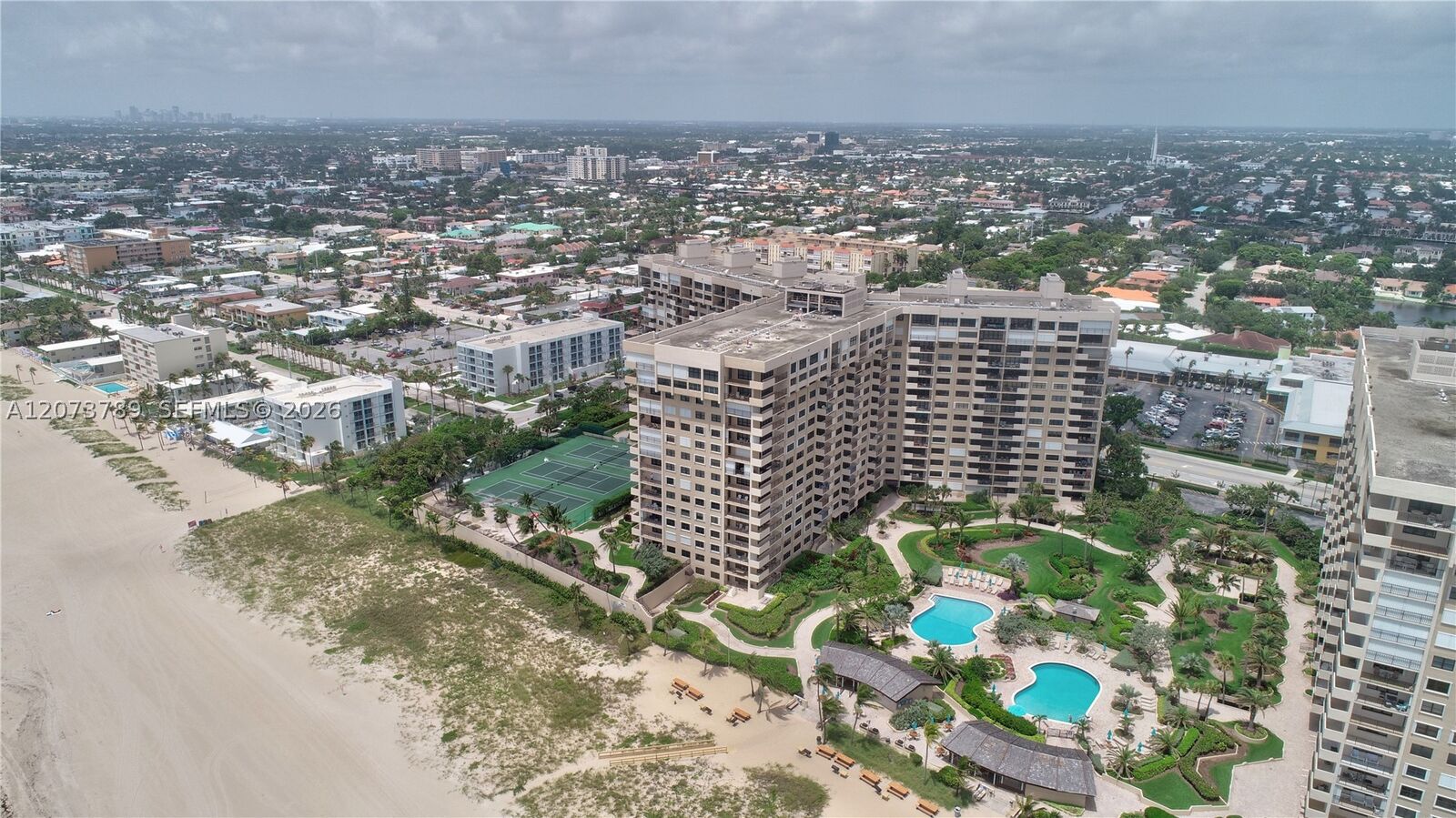 Property Photo:  4900 N Ocean Blvd 912  FL 33308 