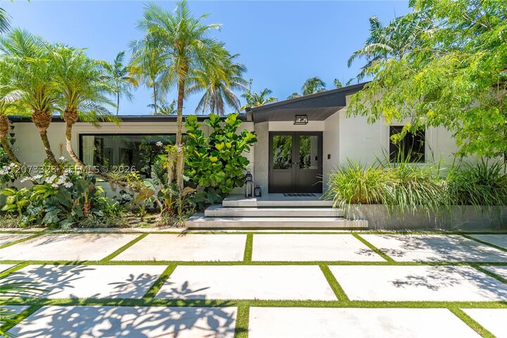 Property Photo:  13400 SW 70th Ave  FL 33156 