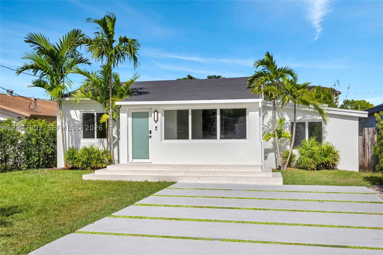Property Photo:  2635 SW 64th Ave  FL 33155 