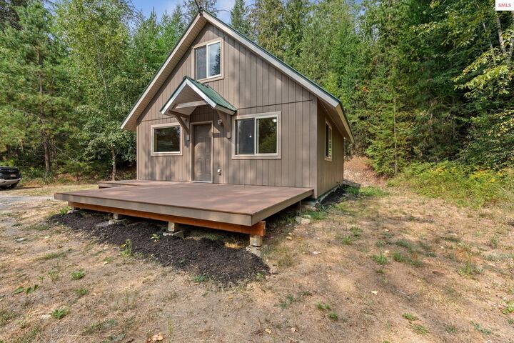Property Photo:  183 &Amp 185 Carr Creek Rd  ID 83864 
