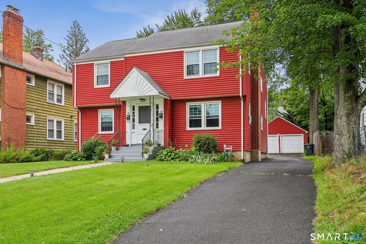 Property Photo:  24 Bretton Road  CT 06119 