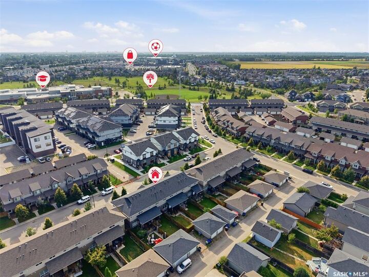 Property Photo:  360 Willowgrove Lane  SK S7W 0H7 