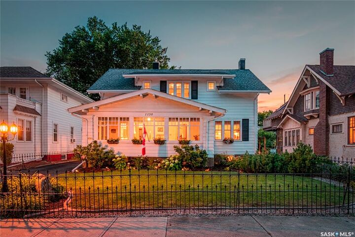 Property Photo: 1150 2nd Avenue NW SK S6H 3R5